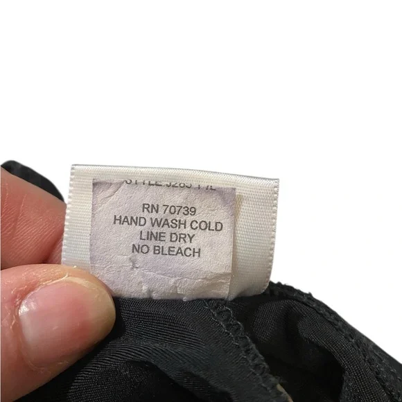 UjENA Black Triangle Bralette - Picture 3 of 6